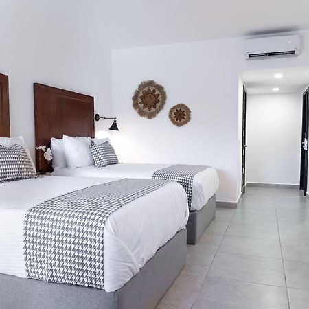 Hotel Vista Lago Buena Vista Arriba 外观 照片